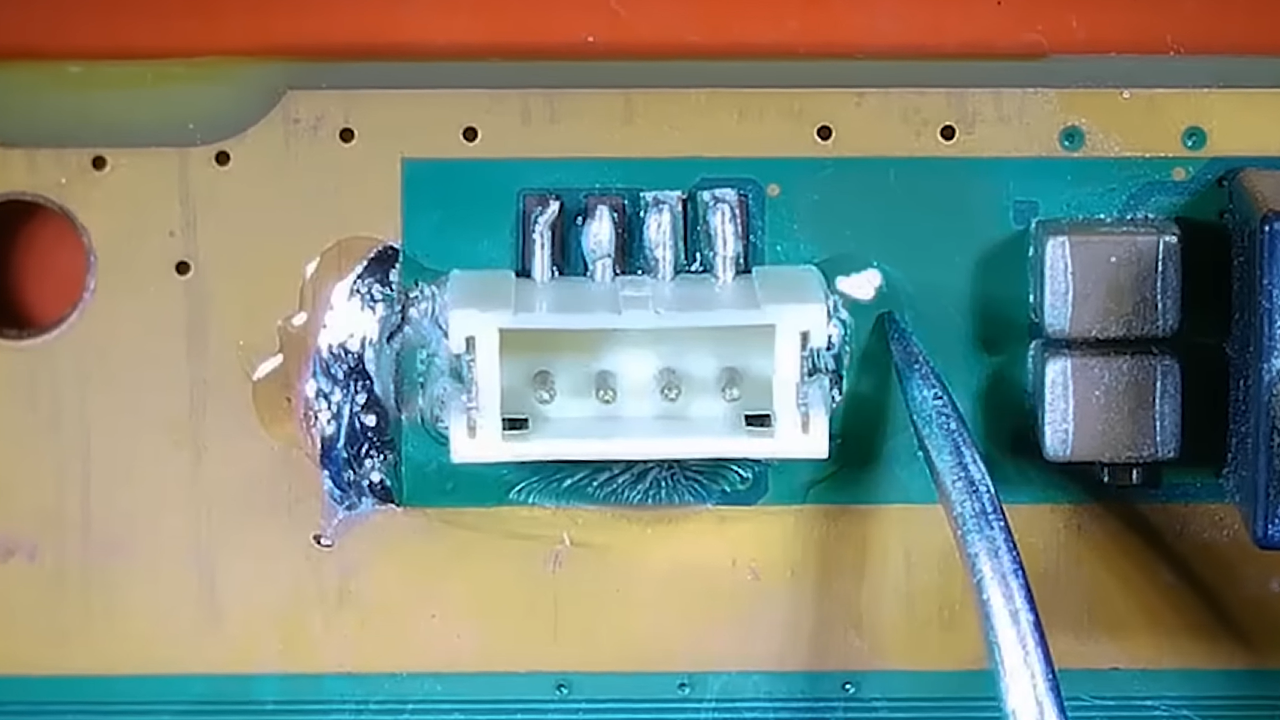 How To Solder On Fan and Power Supply Connectors