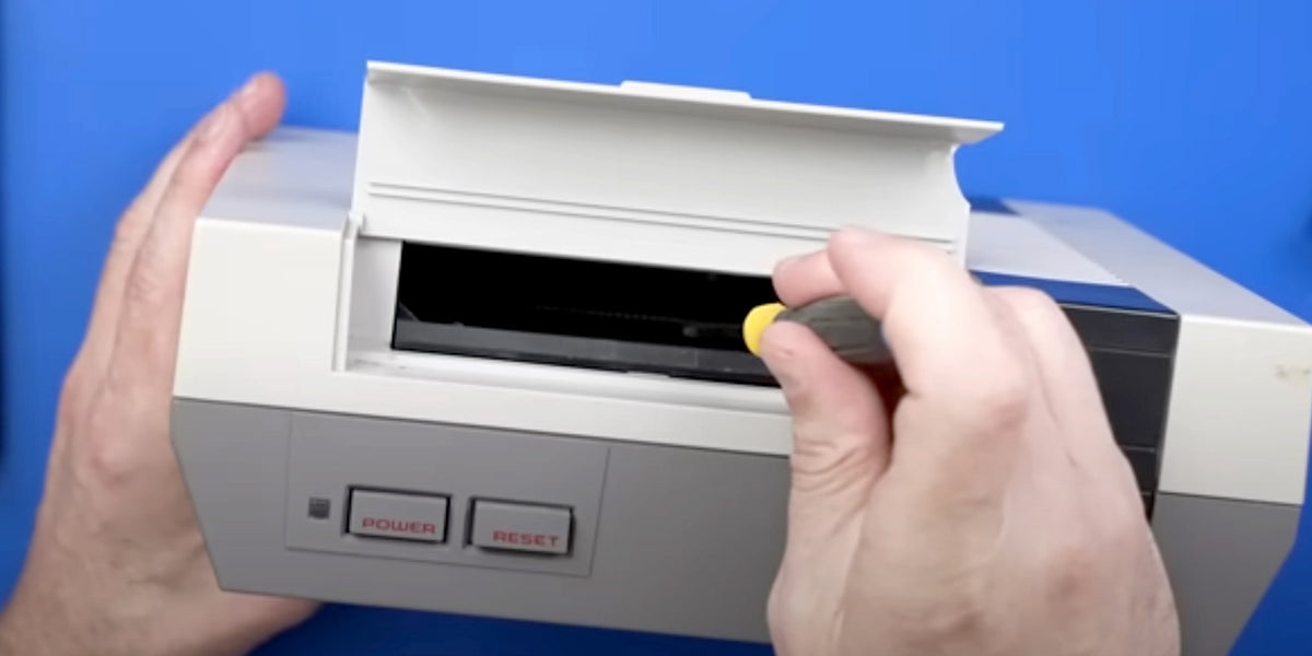 Nintendo nes blinking red light discount